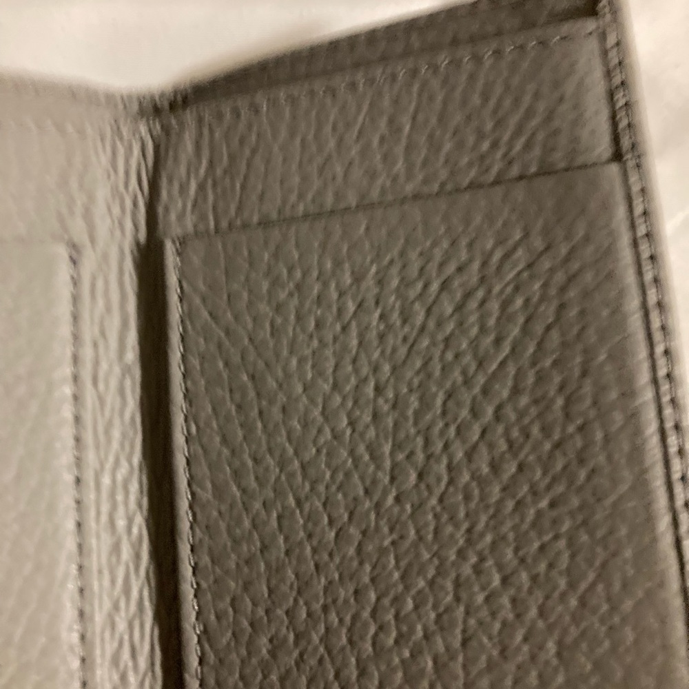 Jimmy Choo Compact Wallet - Picture 5 of 6